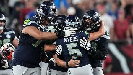 Arizona Cardinals lose to late field goal again as Jason Myers gives Seattle win