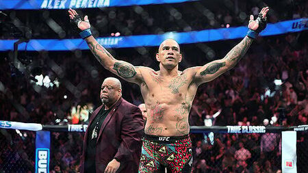 UFC 320: Alex Pereira KO's Magomed Ankalaev to reclaim title