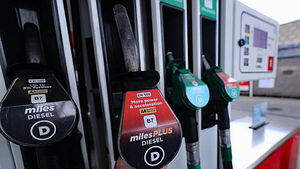 Pump prices rise, but cost of plugging in remains untouched