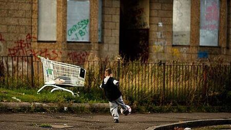 Budget neglected child poverty, committee says