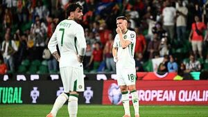 Battling Ireland suffer stoppage-time heartbreak as Ruben Neves rescues Portugal