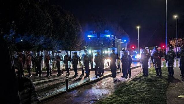 Garda Commissioner pledges ‘robust response’ to any further disorder near hotel