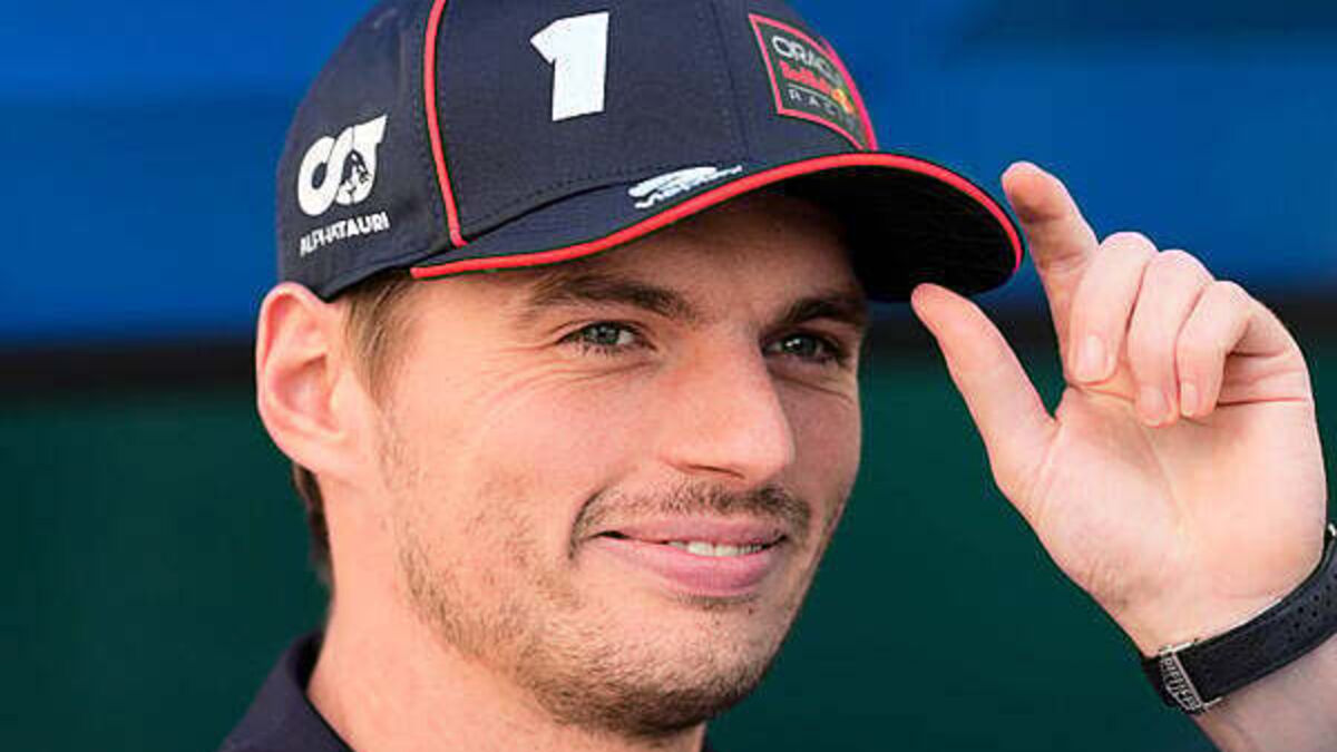 Max Verstappen dominates Mexican Grand Prix practice to pile pressure on McLaren