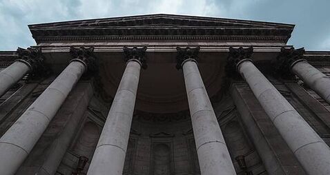 Case of father-of-two fatally crushed at meat packing plant settled for €700k