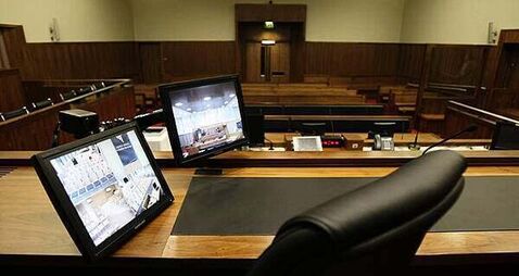 Woman convicted of child cruelty has case discharged under probation act on appeal