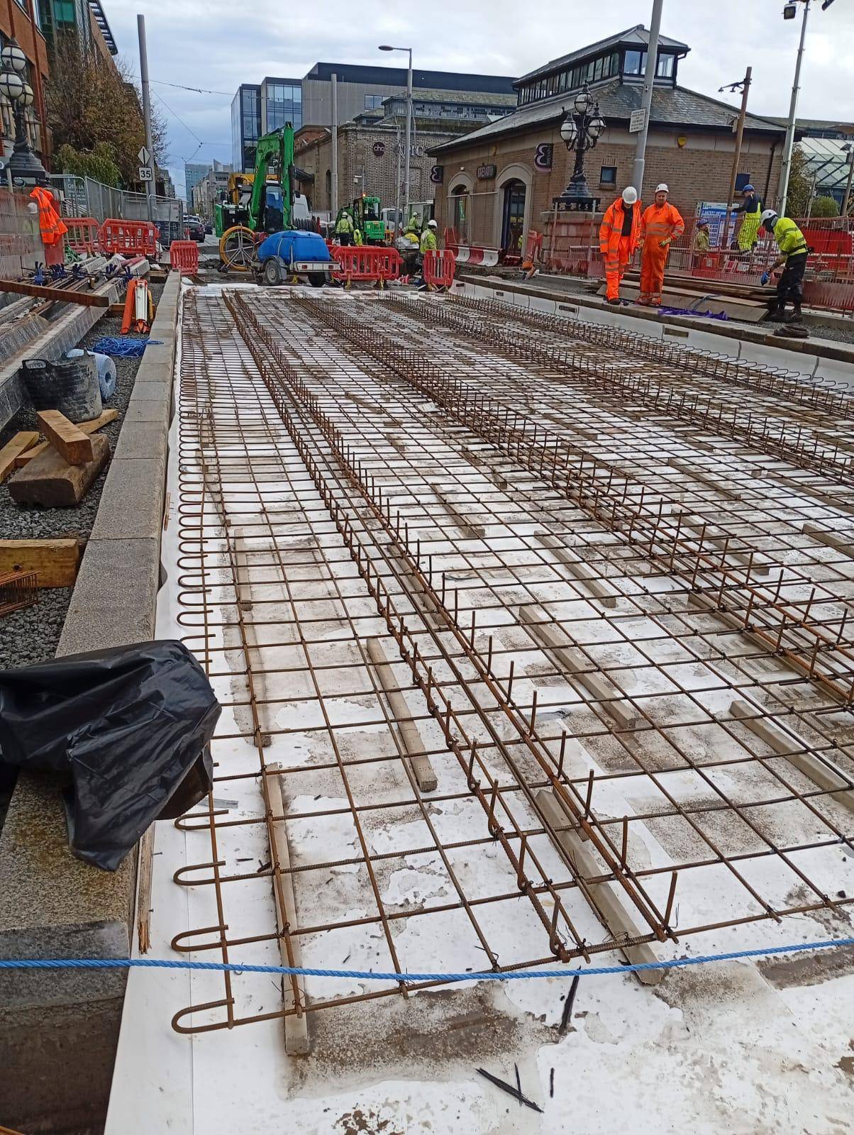 Laois steel company helps restore Luas Red Line with rapid installation at George’s Dock Bridge - News - Laois Nationalist
