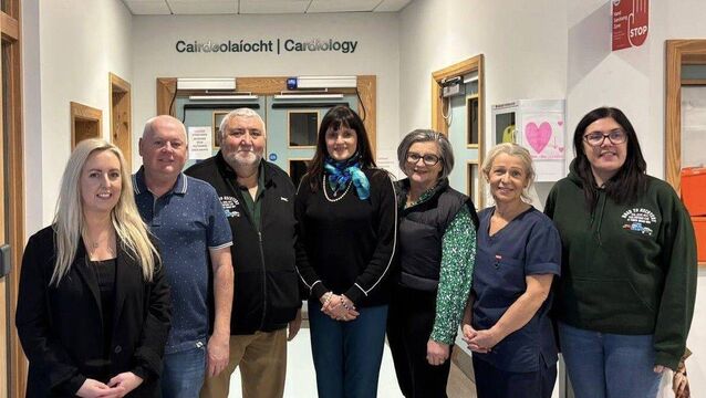 <p>Emma Dempsey, Chairperson of Friends of Portlaoise Hospital; Ger Egan, Friends of Portlaoise Hospital; Toney Ryan, Road to Recovery; Monica Pataki, Anaesthetist MRHP; Anne Whitford, Anaesthetist MRHP; Jane Wallace, Clinical Nurse Manager Theatre MRHP; and Niamh Ryan, Road to Recovery</p>
