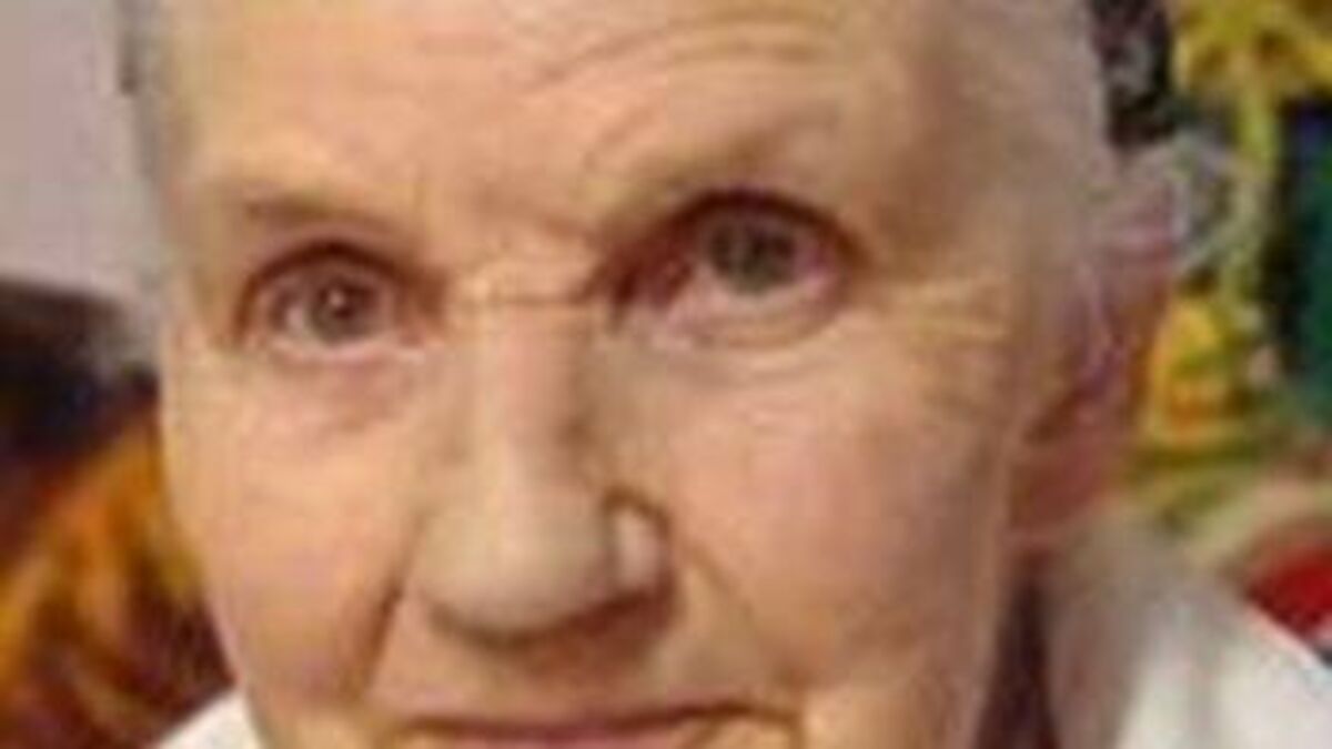 Laois death notice: Elizabeth (Lily) Donovan (née O'Neill), Mountrath
