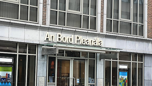 Russian-born billionaire’s firm can pursue racial discrimination claim, High Court finds Russian-born billionaire’s firm can pursue racial discrimination claim, High Court finds