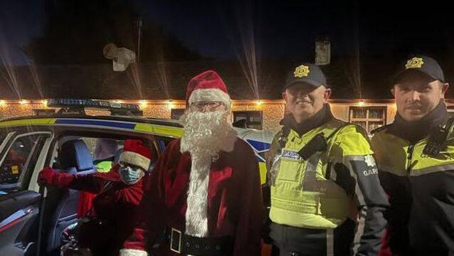 <p>Santa got a Garda escort in Ballylinan this evening, when he arrived for the big switch-on of Christmas lights. Photo: An Garda Síochána Laois Offaly </p>