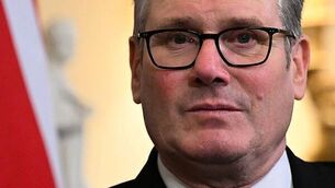 Hundreds attend pro-Palestine rally at Government departments