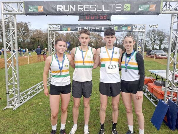 The U/17 Mixed team who came in second place