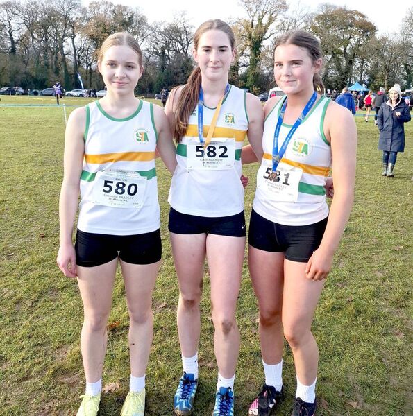 The Girls U/17 who competed in Stradbally