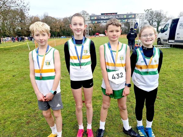 The U/11 Mixed Relay Team who finished third