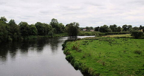 Dumped shopping trolleys hindering search for missing teen