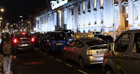 Taxi drivers to stage six-day protest next week