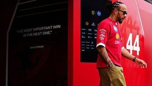 Brazil great Ronaldo selling stake in boyhood club Cruzeiro Brazil great Ronaldo selling stake in boyhood club Cruzeiro