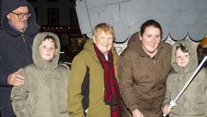 Special guests light up Mountmellick Christmas Tree