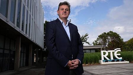 Kevin Bakhurst to be asked to commit to RTÉ with BBC position open