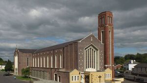 Youth ran at man with knife outside Laois Church during First Holy Communion ceremony 