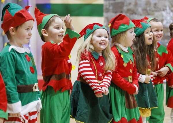 The children twinkled like little stars during the show!
