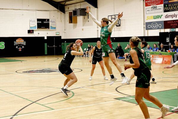 Portlaoise Panthers' Sarah Fleming checks her options Photo: David Maher