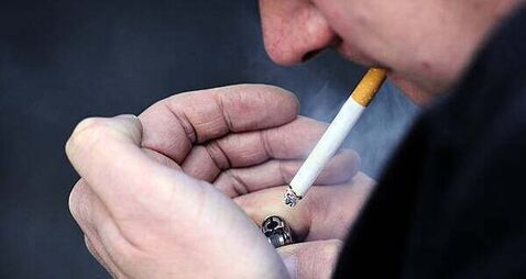 New Year's resolutions: Smokers can save €6.7k in 2026, takeaway coffees getting pricier