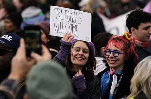 People overestimate number of migrants in Ireland, study finds