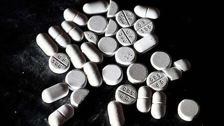Paracetamol pregnancy study contradicts Trump claims on autism link
