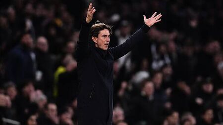 Late Callum Wilson winner piles more pressure on Tottenham boss Thomas Frank