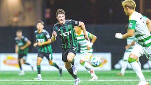 <p>Peter Grogan has decided to break his ties with Austin and has signed for Athlone Town </p>