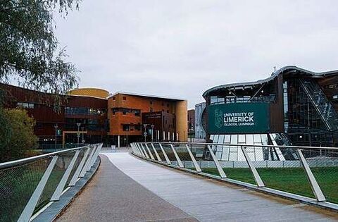 'Landmark moment‘ University of Limerick confers largest cohort of Irish Travellers with degrees