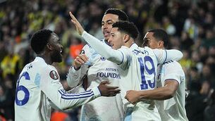 Ten-man Celtic surrender two-goal lead to draw with Bologna in Europa League