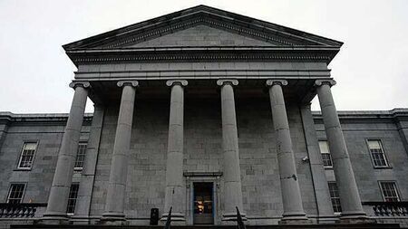 Ennis man who sent lewd images of himself to female addiction counsellor at 'high risk' of re-offending