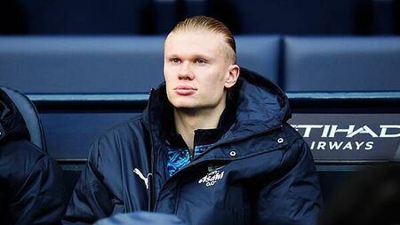 Erling Haaland comes off the bench as Manchester City cruise past Wolves