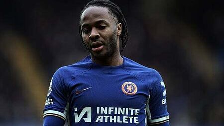 Raheem Sterling leaves Chelsea by mutual agreement