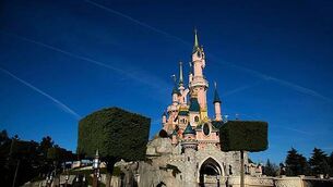 In Pictures: Bold colours take over TV’s biggest night at Emmy Awards