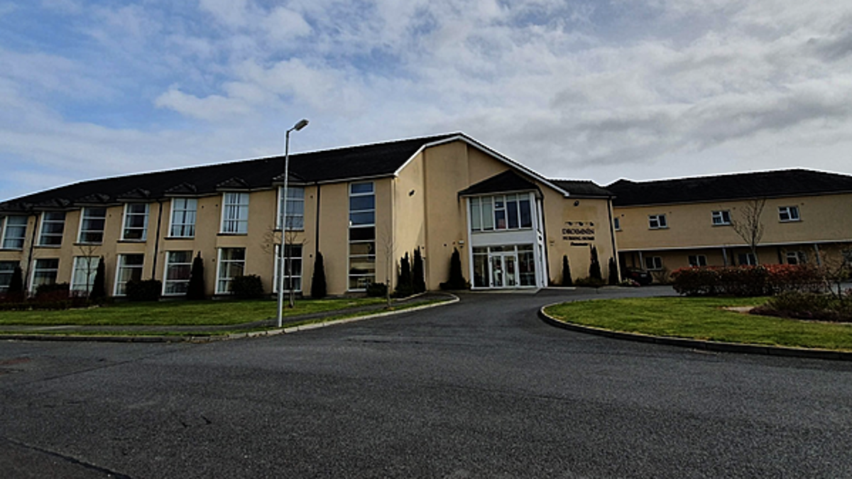 HSE told to take chage of Droimnin Nursing Home in Laois over 'health and safety'