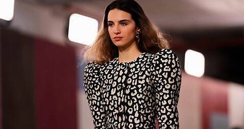 Carolina Herrera pays homage to founder’s 1980s glamour at New York Fashion Week