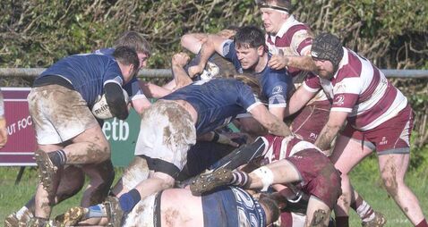 Once again Portlaoise just about edge a local nail-biting derby