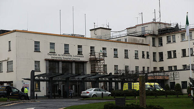 Hospital overcrowding: Nearly 120 people waiting for beds in UHL