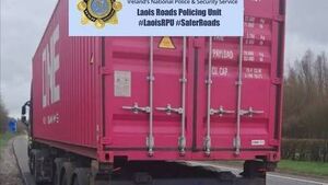 Lorry driver arrested in Laois after calls from public