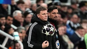 Jon Jones keeps heavyweight belt at UFC 309