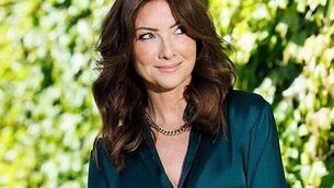 Man arrested, garda hospitalised after being struck by motorbike in Dublin Man arrested, garda hospitalised after being struck by motorbike in Dublin