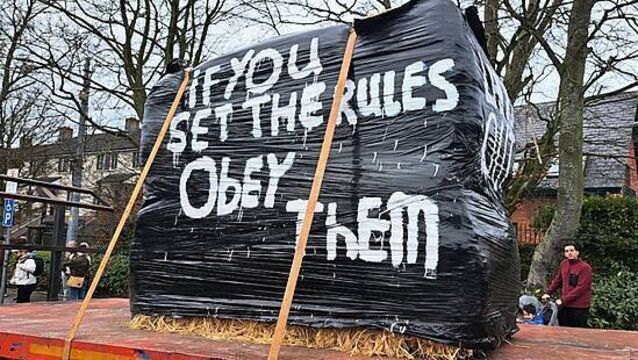 Farmers protest outside Agriculture Minister’s constituency office