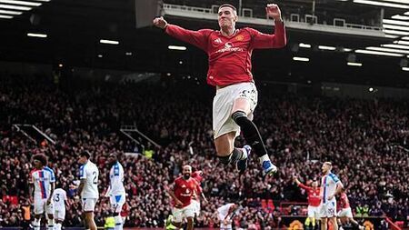 Benjamin Sesko strikes again as Man Utd secure comeback win over Crystal Palace