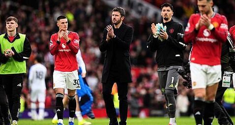 ‘Realistic’ Michael Carrick has his say on potential Manchester United title bid