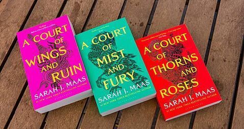 Sarah J Maas confirms release dates for new A Court Of Thorns And Roses books