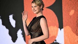 Jessie Buckley criticised over cat comments