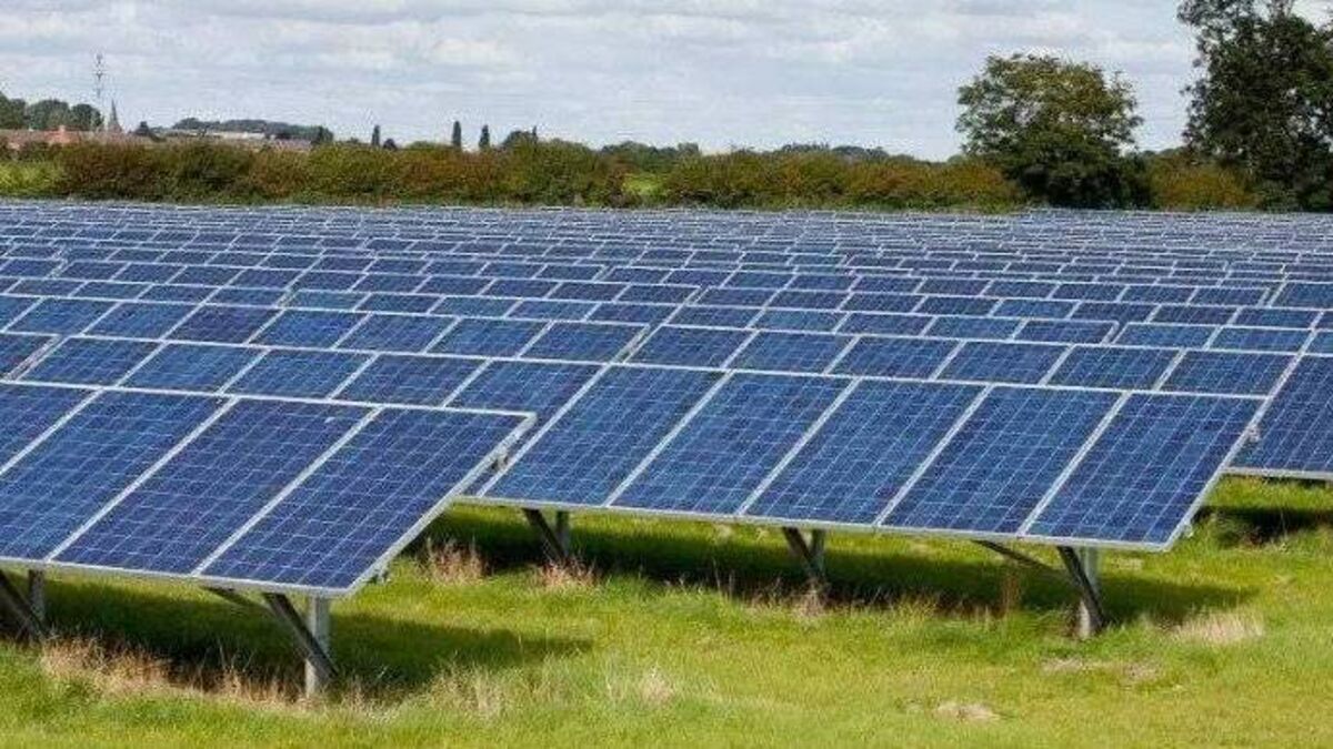 Meeting planned as concerns grow over solar farm plan on Laois/ Kildare border